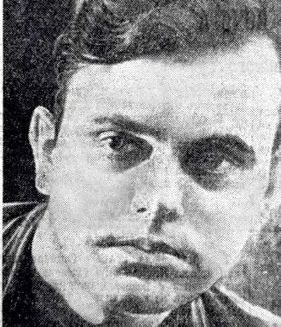 Лев Овечкин Фото автора 3 июля 1957 г Рабочий человек Мы присели на - фото 43