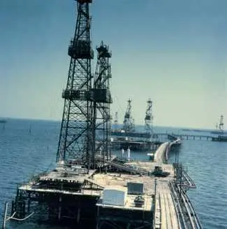 Бакинский нефтеносный район Морские нефтепромыслы БАЛАТÓНозеро в Венгрии - фото 57