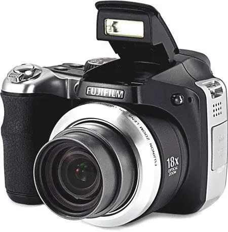 Работает с картами памяти xD SD и SDHC Электронный видоискатель Fuji - фото 43