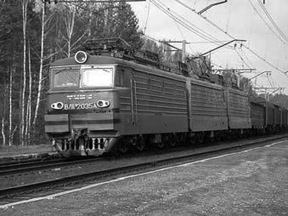 Рис 13 В конце 1970х гг грузонапряженность линий значительно повысилась С - фото 13