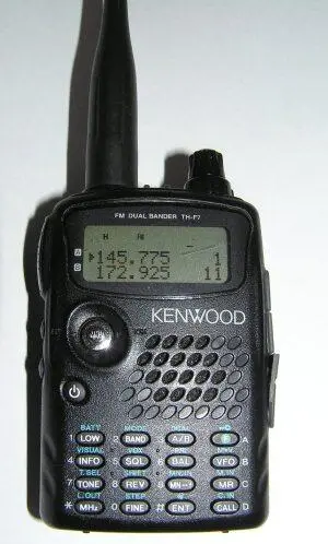 Рис 112 Трансивер Kenwood THF7 Или применять трансивер с возможностью - фото 19