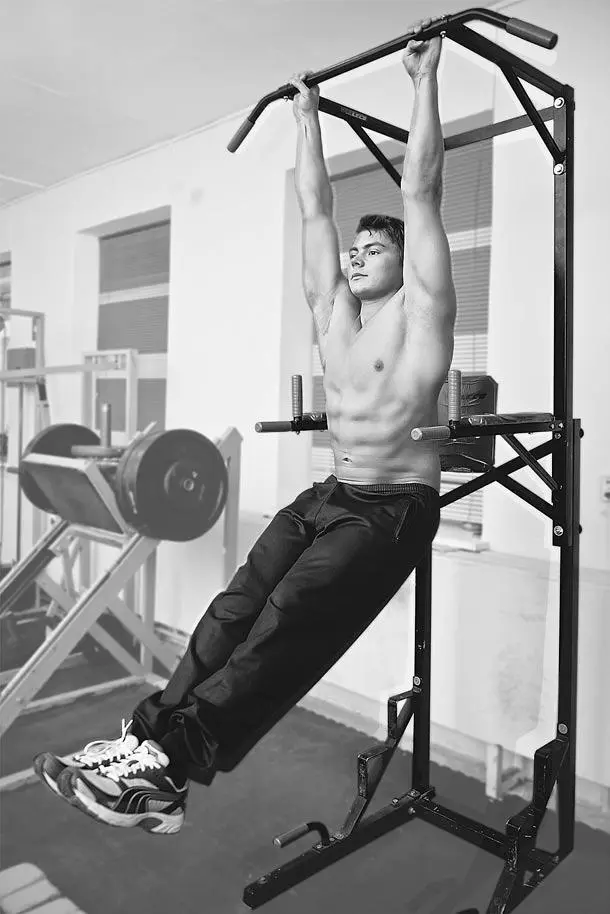 Рис 37Нижняя точка движения ног Ноги опущены не до конца Если вы будете - фото 9