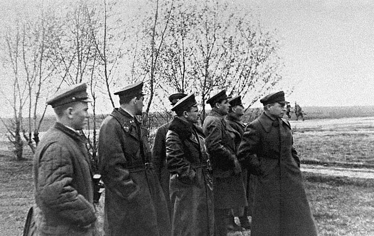 Командование 31й армии Зубцовское направление весна 1942 г Более активно - фото 37