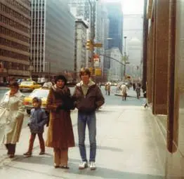 NEWYORK Бродвей 1978 Боровская сказала В километрах от НьюЙорка - фото 13