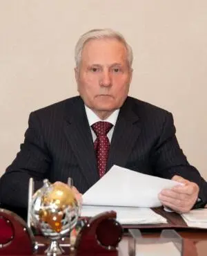 Заслуженный энергетик РФ доктор экономических наук Генеральный директор ОАО - фото 2
