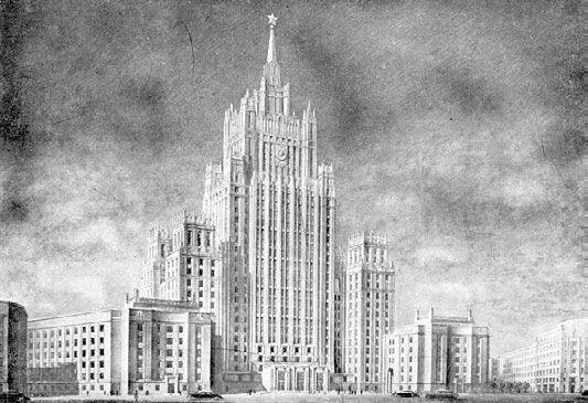 Осуществленный вариант с новым завершением 1951 г Архитекторы ВГ Гельфрейх - фото 15