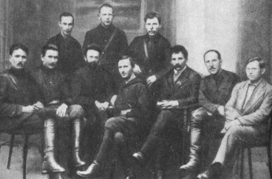 Здание Лубянки так оно выглядело в 1926 году когда начальником ОГПУ стал В - фото 15