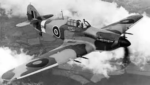 Hawker Hurricane Mk IIC В целом же во Франции англичане потеряли сбитыми и - фото 24
