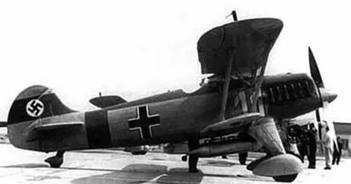 Heinkel Не51 Вопреки распространенному мнению отнюдь не только с новейшими - фото 37