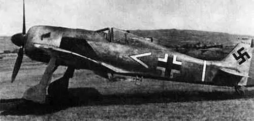 FockeWulf Fw190A В 1942 г было начато производство Fw190A4 главной - фото 63
