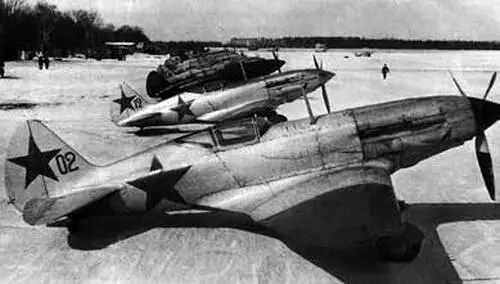 МиГ3 В 1940 г успели выпустить 100 машин С учетом замечаний полученных при - фото 74