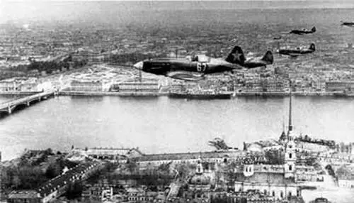 Звено МиГ3 на патрулировании в небе над Ленинградом Опыт боевых действий - фото 76