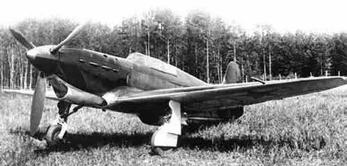 Як1 одной из первых серий Второй образец был принят на госиспытания когда - фото 80