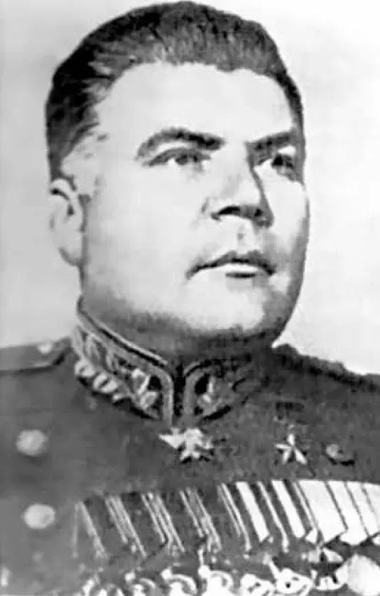 Р Я Малиновский 1945 год Поступившая директива среди прочего гласила - фото 11
