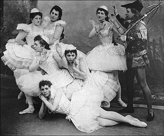 Балерины Мариинского театра 1900е гг Нравы и традиции петербургских балерин - фото 15