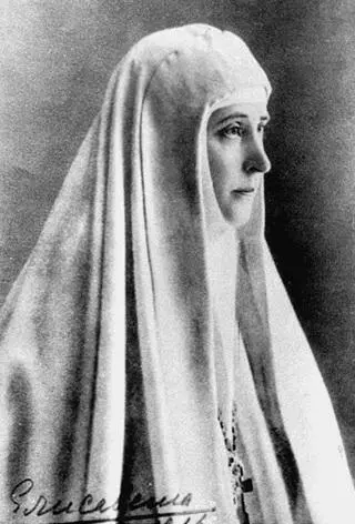Великая княгиня Елизавета Федоровна Фото 1900х гг Святынями храма являются - фото 21