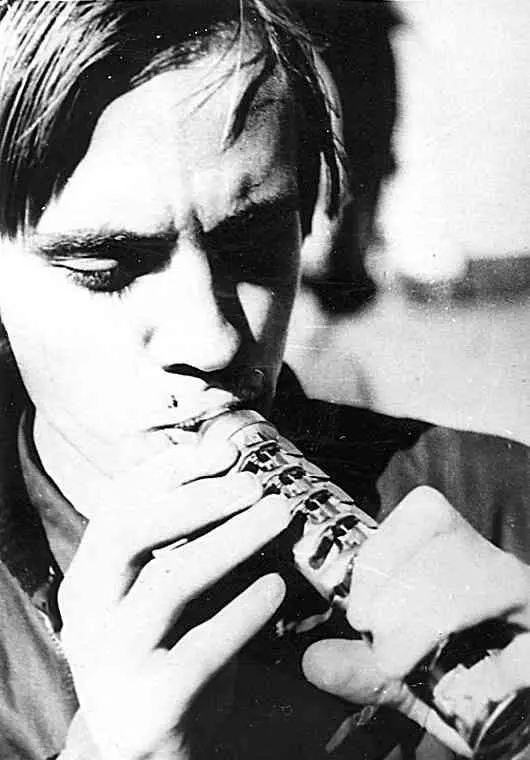 Сергей Дюжиков Скифы 1967 г Надо сказать что группа Ребята в которой - фото 9