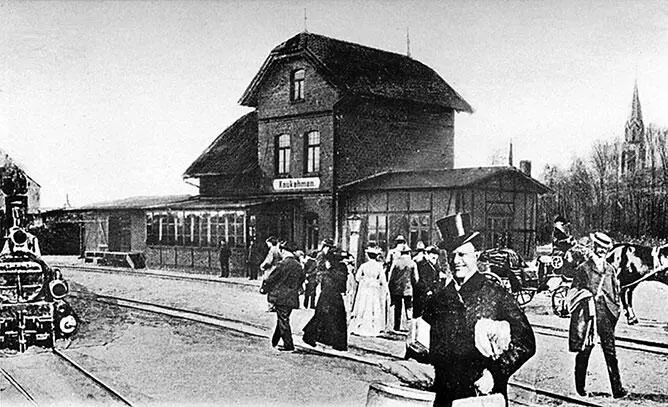 Железнодорожный вокзал в Каукемене 1918 год Первый раз в 1371 году когда - фото 5