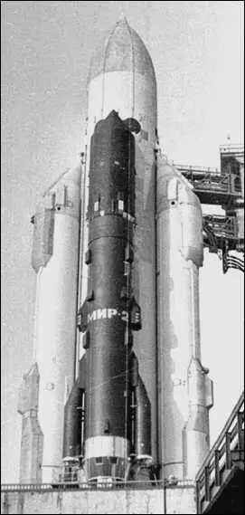 Ракетаноситель Энергия с космическим аппаратом Полюс СкифДМ на - фото 11