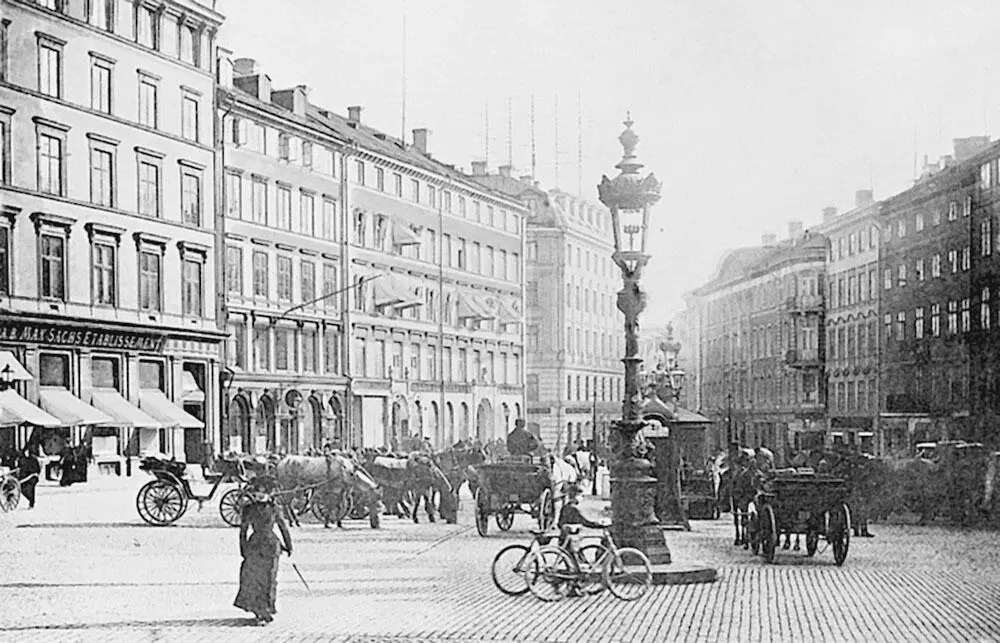 Брункебергская площадь в начале XX в Одним же из самых известных сражений за - фото 3