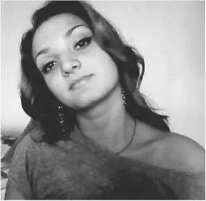 Родилась 14 апреля 1992 года в г Томске С 1999 по 2007 год обучалась в - фото 12