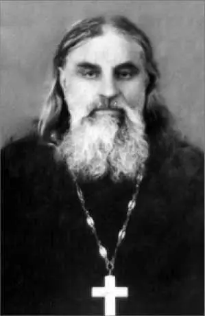 Протоиерей Иоанн Перевозник Председатель собрания Архиепископ Лука Секретарь - фото 17