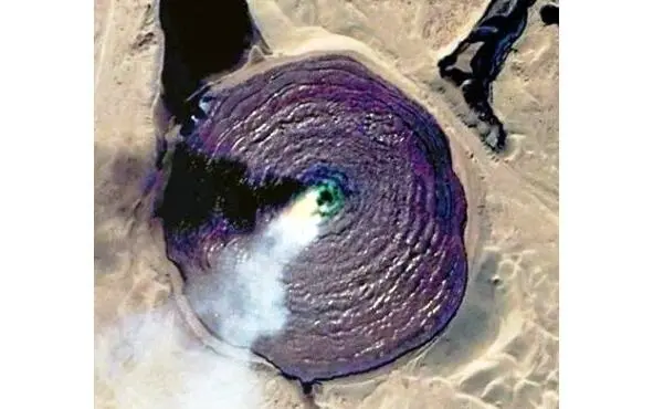 Грязевой вулкан в Западном Туркменистане Legal Notices of Google Earth 2009 - фото 30