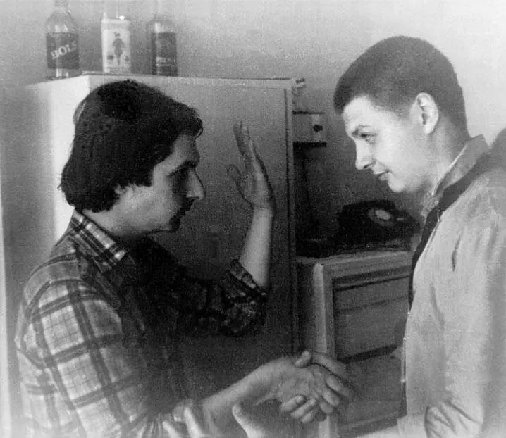 Михаил Майк Науменко и Андрей Свин Панов Начало 1980х Фотография А - фото 3