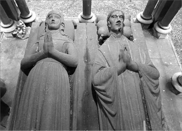 Могила Абеляра и Элоизы на кладбище ПерЛашез в Париже Фульбер был в - фото 20