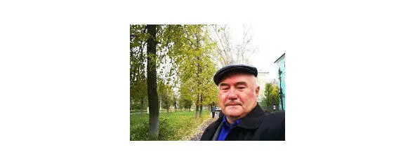 Признаки весны в Дзержинске Цвет неба ярко голубой Он светел ярко чист - фото 3