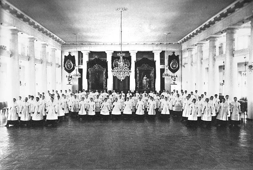 Урок танцев у младших классов Фотограф Петр Петрович Павлов 1902 г Objet - фото 5