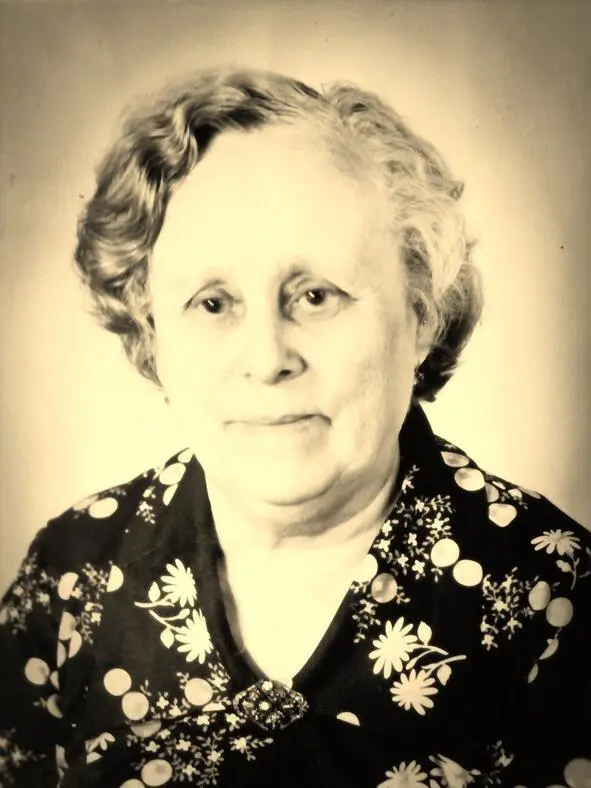 Моя любимая бабушка Валентина Дмитриевна Колесникова 1977 год Храни тебя - фото 19