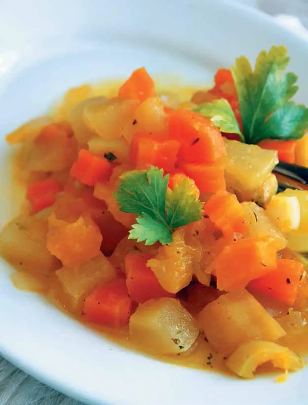 Гефилте гелзеле фаршированная куриная шейка Классическое блюдо еврейской - фото 21