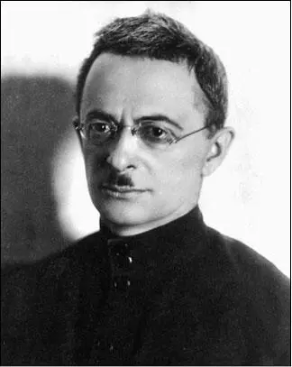 Меер Абрамович Трилиссер В 1901 году Меер вступил в члены Южной революционной - фото 17