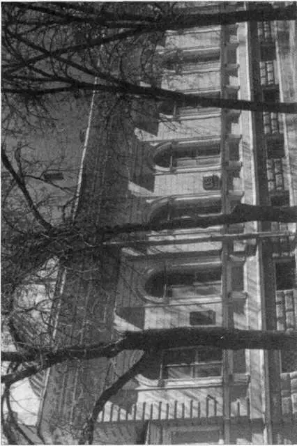 Четвертая линия д 15 Особняк Г Боссе Еще один особняк это Четвертая - фото 23