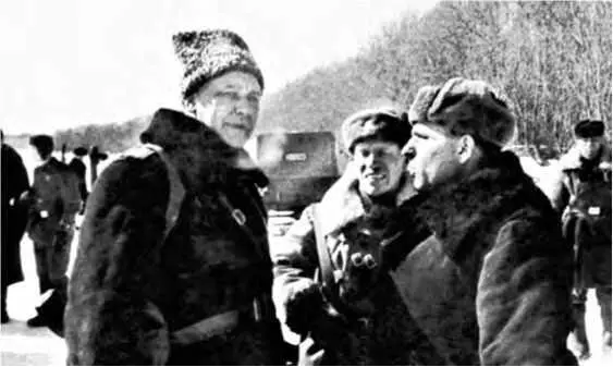 Начальник Иманского Дальнереченского пограничного отряда полковник Д Леонов - фото 15