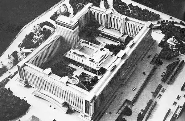 Проект гостиницы Россия Макет Архитекторы Д Н Чечулин и др 1961 г В - фото 15