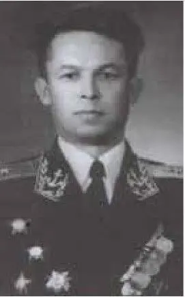 Контрадмирал Леонид Фёдорович Рыбалко 1962 г Вынужденное всплытие пл Б36 - фото 3