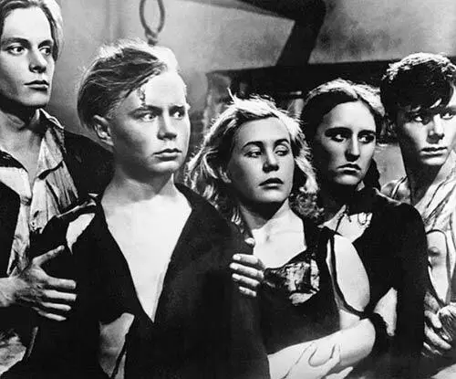 Кадр из кинофильма Молодая гвардия 1948 г Кадр из кинофильма Чужая - фото 12