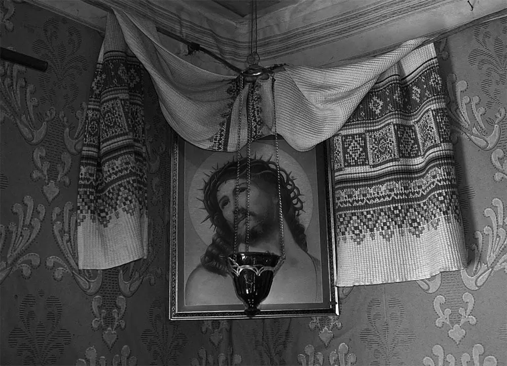 Традиционная пелена на современной иконефотографии Д Кевасалма 2002 год - фото 7
