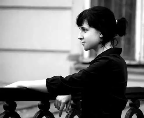 Во избежание стандартных родилась закончила работаю и предупреждая - фото 3