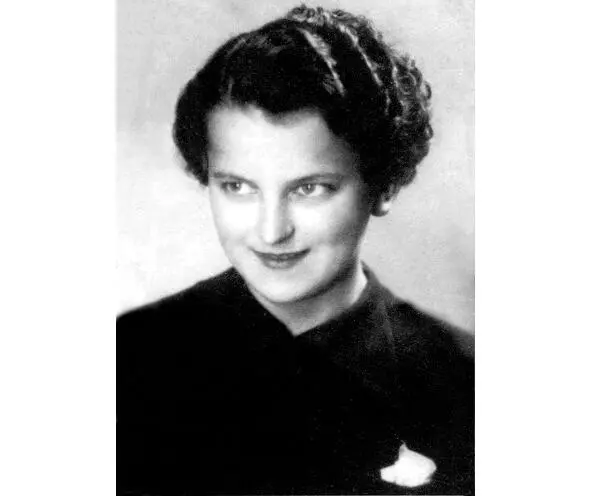 Ольга Илькив 1937 год В то время я познакомилась с одним человеком Звали его - фото 2