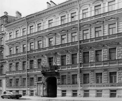 Дом 65 по Гороховой улице современный вид где семья Муравьевых проживала с - фото 23