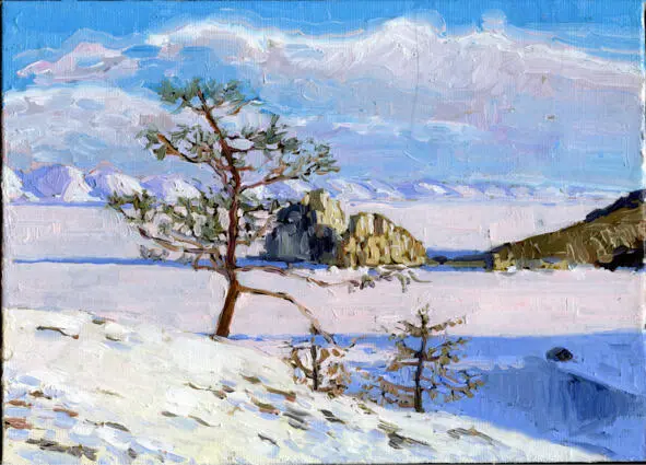 По прозрачному как стекло толстому льду Байкала недалеко от островов - фото 4