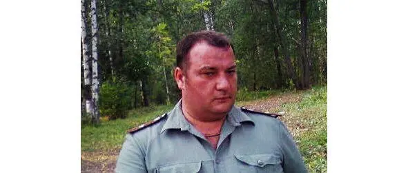 Командир 401 БИТ Владимир Борисович Селиванов Начальник радиоотдела 401 БИТ И - фото 11