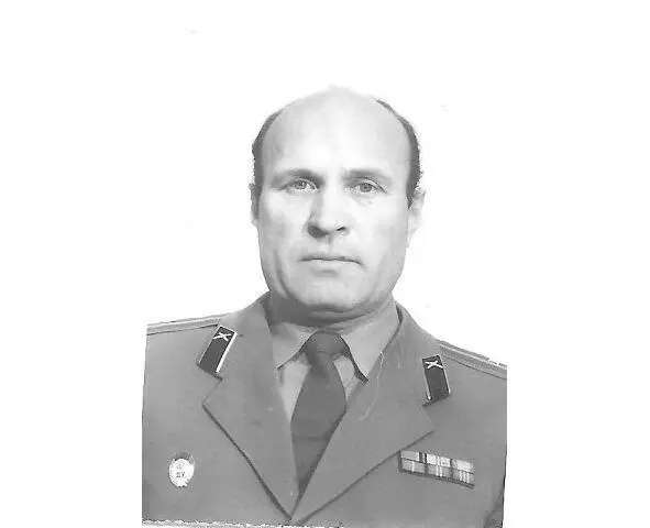 Выездник затем нач лаборатории и зам нач ОСЧ Гаврилов К И Выездник - фото 130
