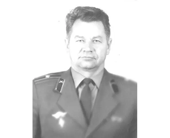 Выездник затем нач лаборатории Смирнов А П Выездник затем нач - фото 131