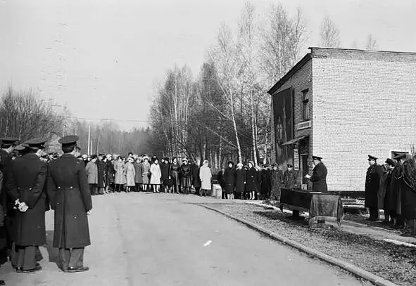 Митинг в честь коммунистического субботника 1978 год Митинг в честь - фото 94