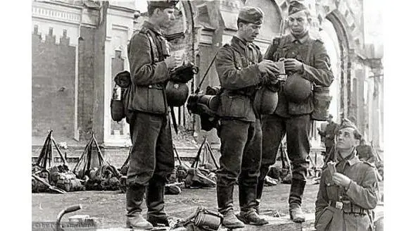 Немцы сообщали руководству о деятельности в Красном Селе Берлин 21 ноября - фото 16