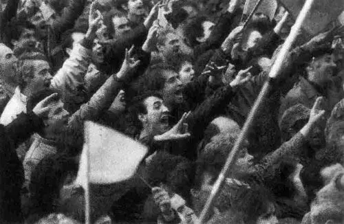 Митинг оппозиции София Митинг был хаотичным Между речами зияли долгие паузы - фото 27